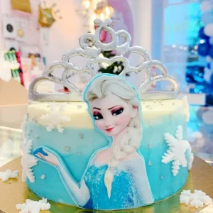 Tarta de Elsa con corona