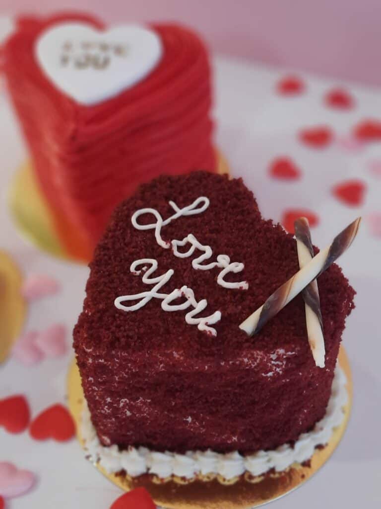 tartas en forma de corazon chocolate