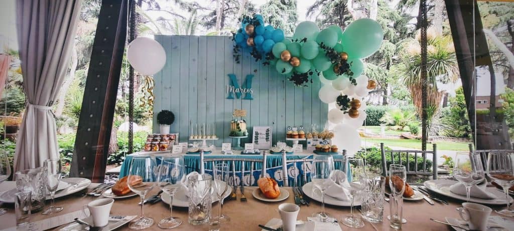decoración comunión niño al aire libre